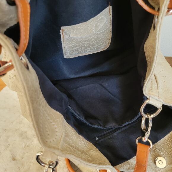 Borse in Pelle Genuine Leather Satchel Crossbody Purse in Cream - Picture 10 of 13